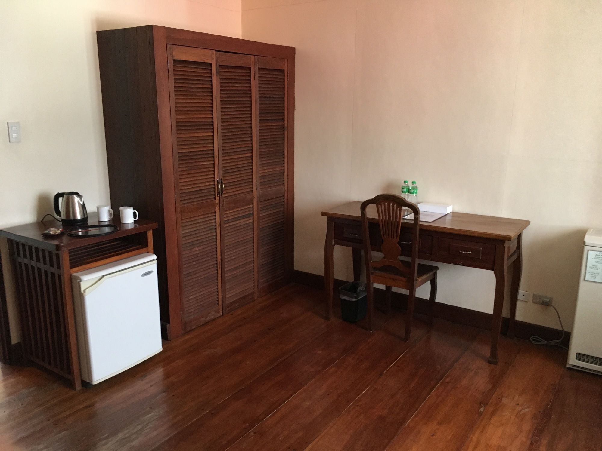 Mango Valley Hotel 2 Олонгапо Екстериор снимка